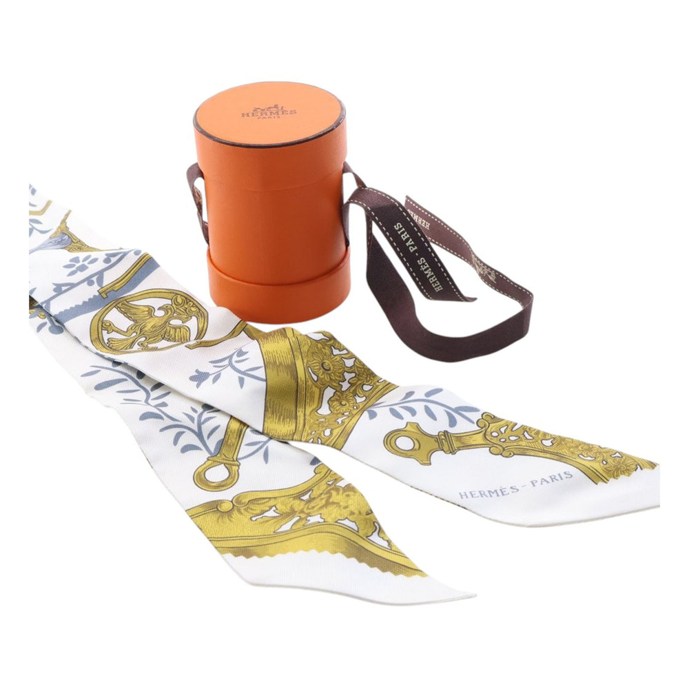 Pre-Loved Hermes Etriers Remix Silk Twilly Scarf - Picture 5 of 5
